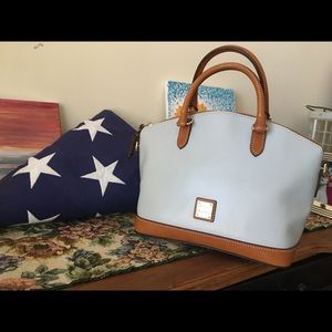 Dooney & Bourke Toni satchel in Ice 🧊 Blue